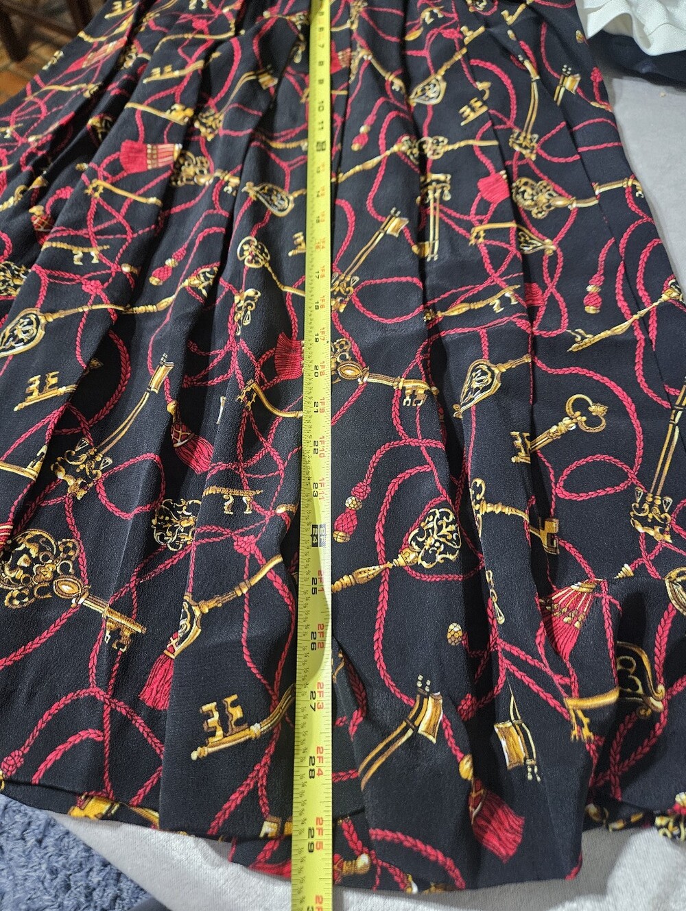 VTG Talbots Pleated Skirt Size 12 - Picture 5 of 5